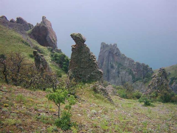 Image - The Kara-Dag ridge in the Crimean Mountains.